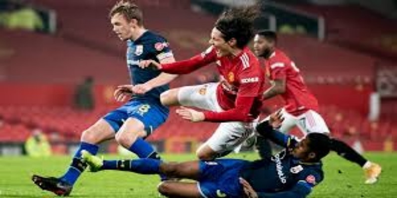 新星崛起：斯通斯的成长轨迹-雷速体育