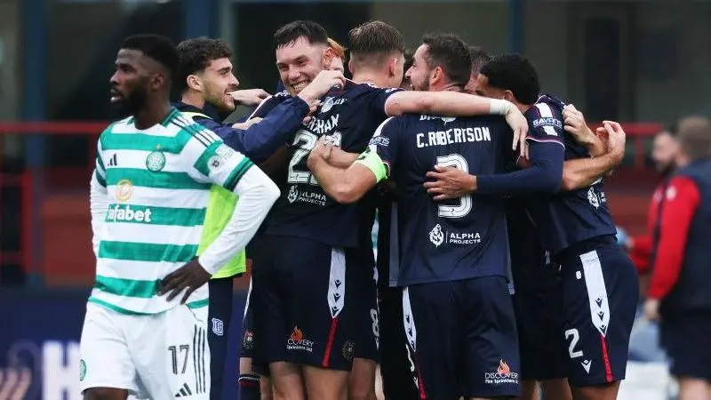 那不勒斯赛场焦点：雷速体育独家报道