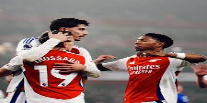 VAR成为主角-雷速体育复盘比赛争议背景-雷速体育